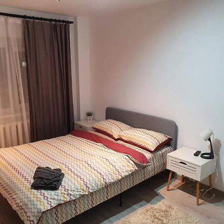 Mia Central Apart, 3 Rooms, 2 Baths, Afi Mall บราชอฟ ภายนอก รูปภาพ